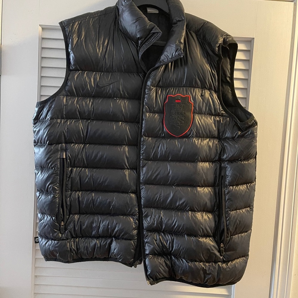 Lebron witness puffer vest